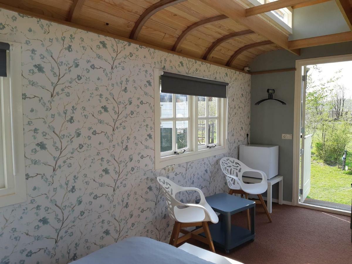 B&B Pipowagen "De Luxe" Op Wellness Camping En B&B Meddo ภายนอก รูปภาพ
